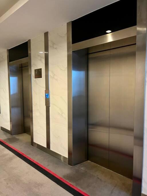 Apartamento #16 M101 Dang Wangi Klcc View Pool By Livin Kuala Lumpur Exterior foto
